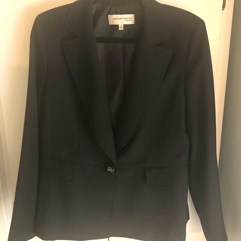 Jones New York black blazer